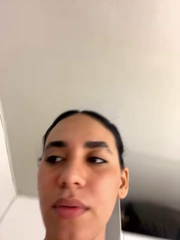 Khassia_f32