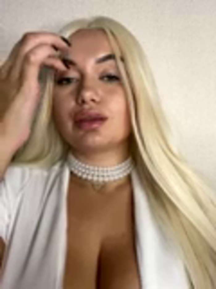 Maya_Willis