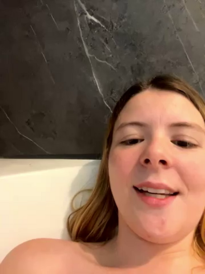 Nina_blain
