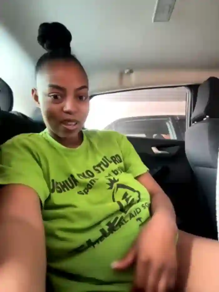 2024/09/16/stripchat-tamia_98-06-36-17