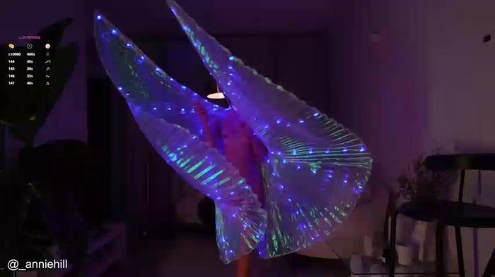 anniehillofficial