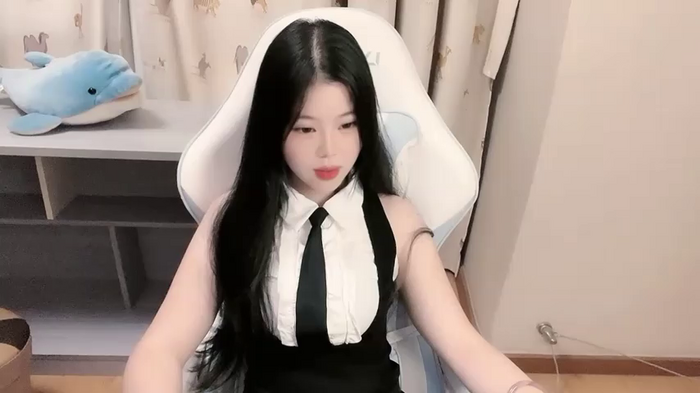 qiqi-1688