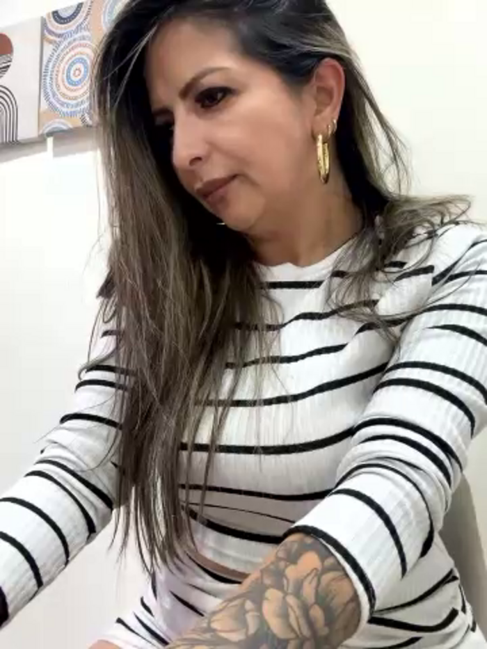 _Abril-Office1