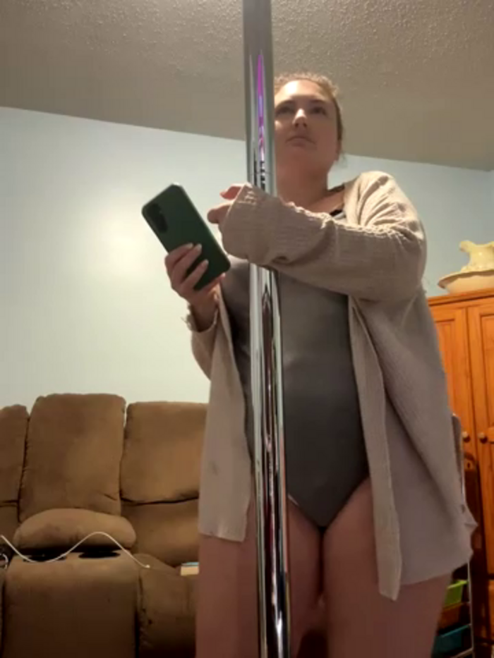 MilfyMrsRobinson