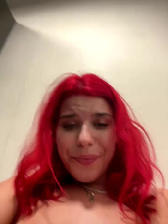 RiriRoseey