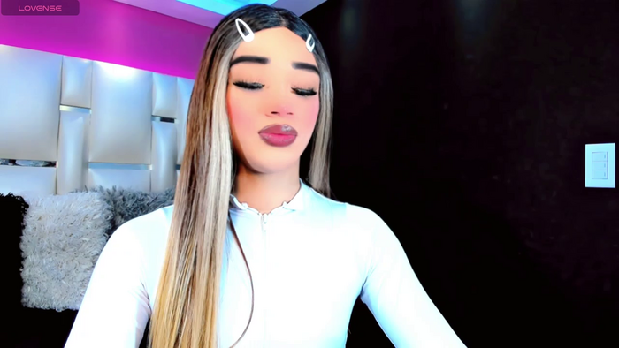 Valeria-Smith