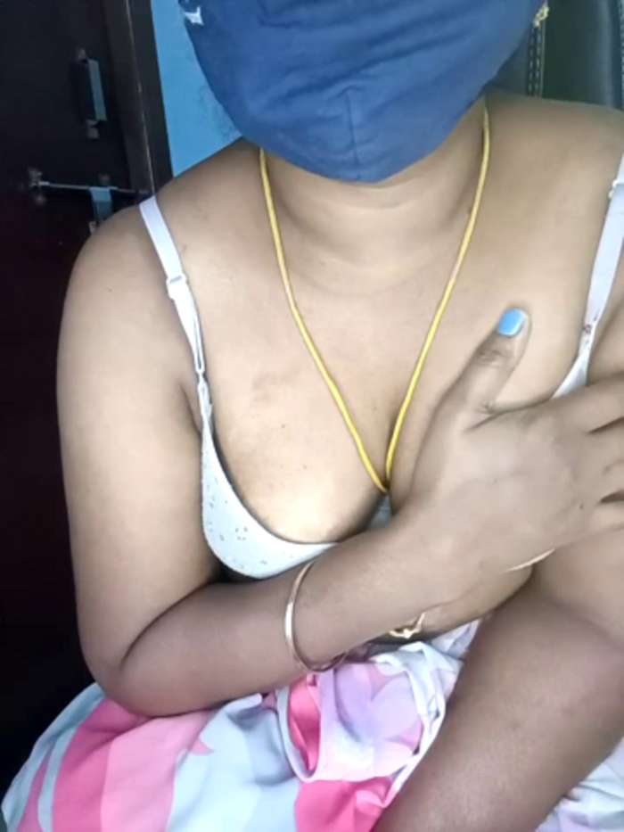 Tamil-hotwife