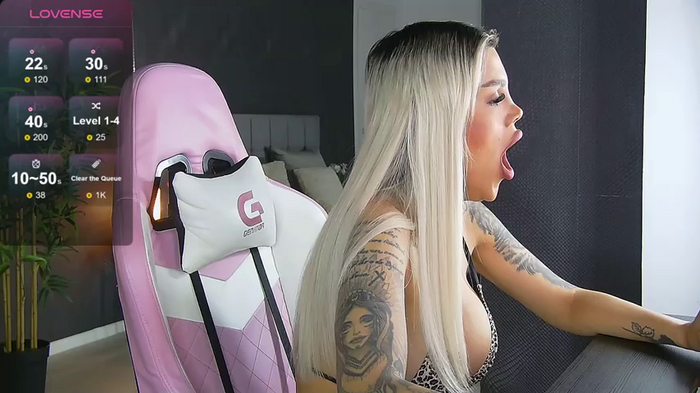 shayblonde