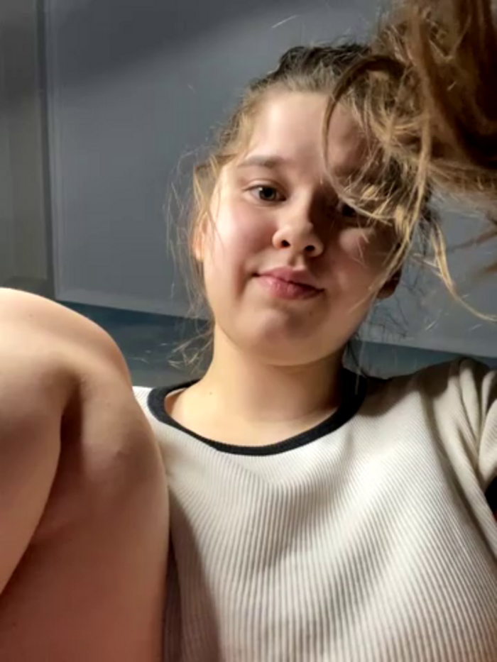 HornyGirlH