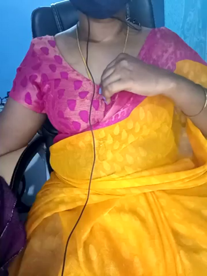 Tamil-hotwife