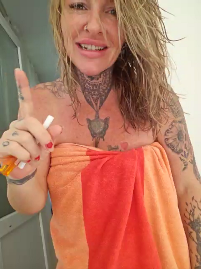 YourMommyBlair
