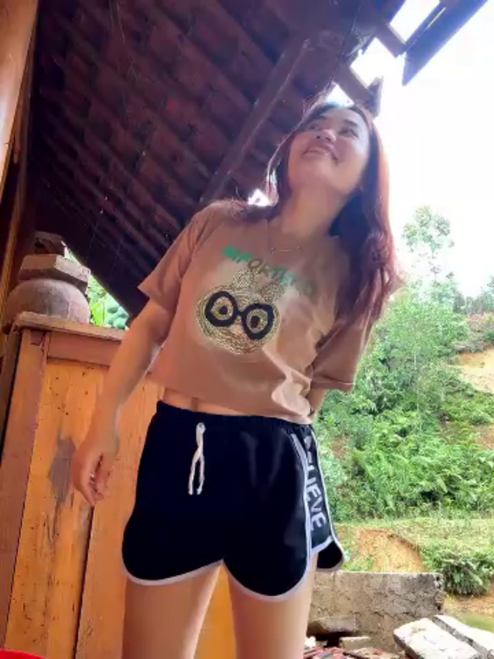 Emily_9xx