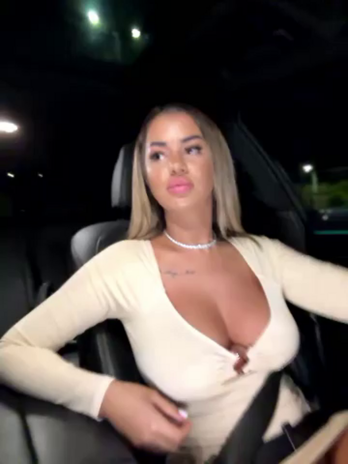 KirstieVegas