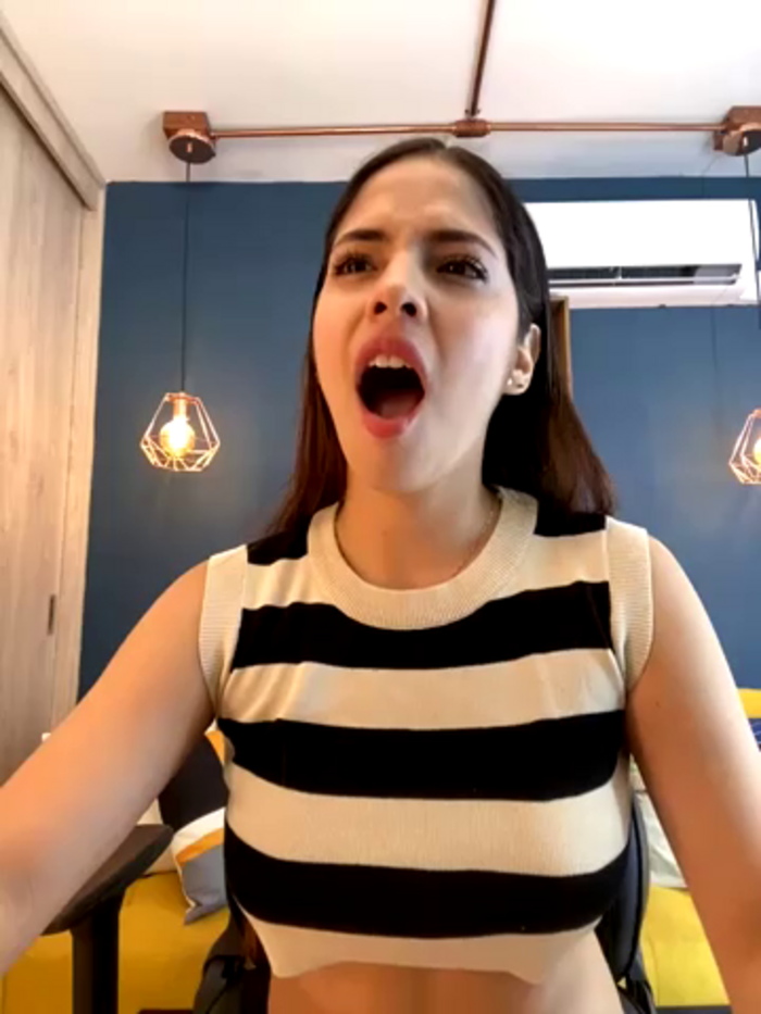 Zoe_Bae