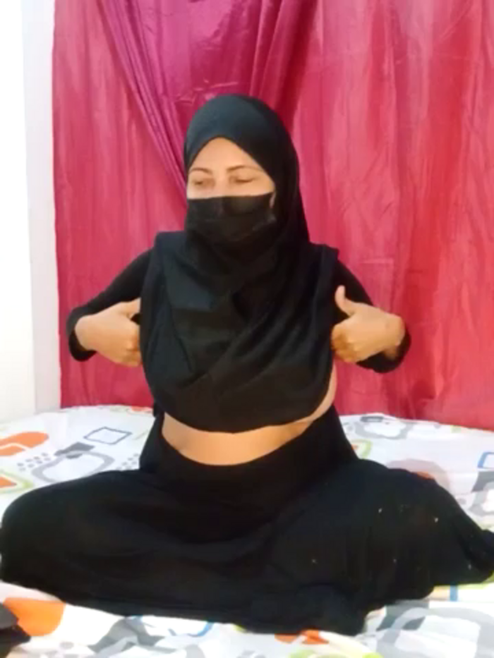 Anaan_Sexy