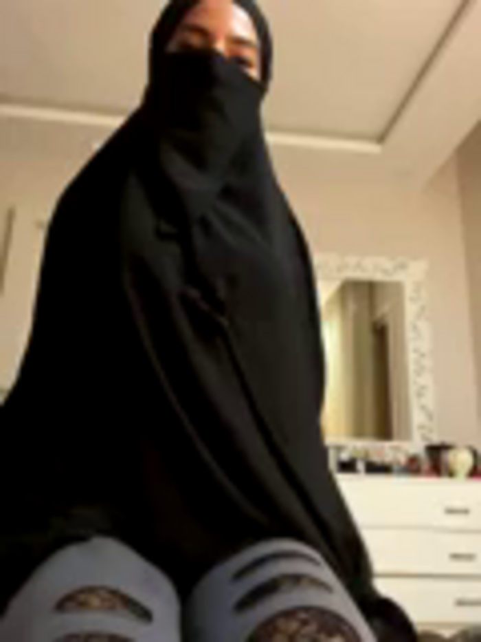 Hijabi_HotGirls