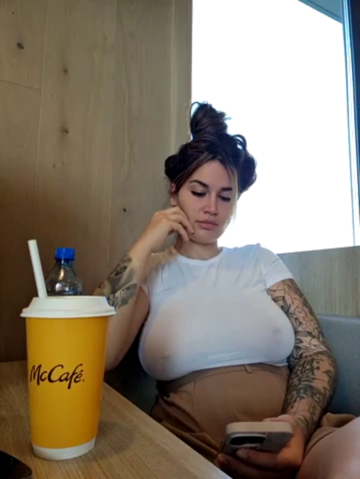 TattooGirlAlia