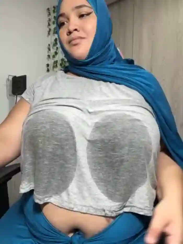 2024/09/21/stripchat-sweetmuslim01-02-05-48