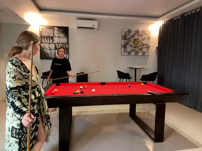 Nura_n_Sarah
