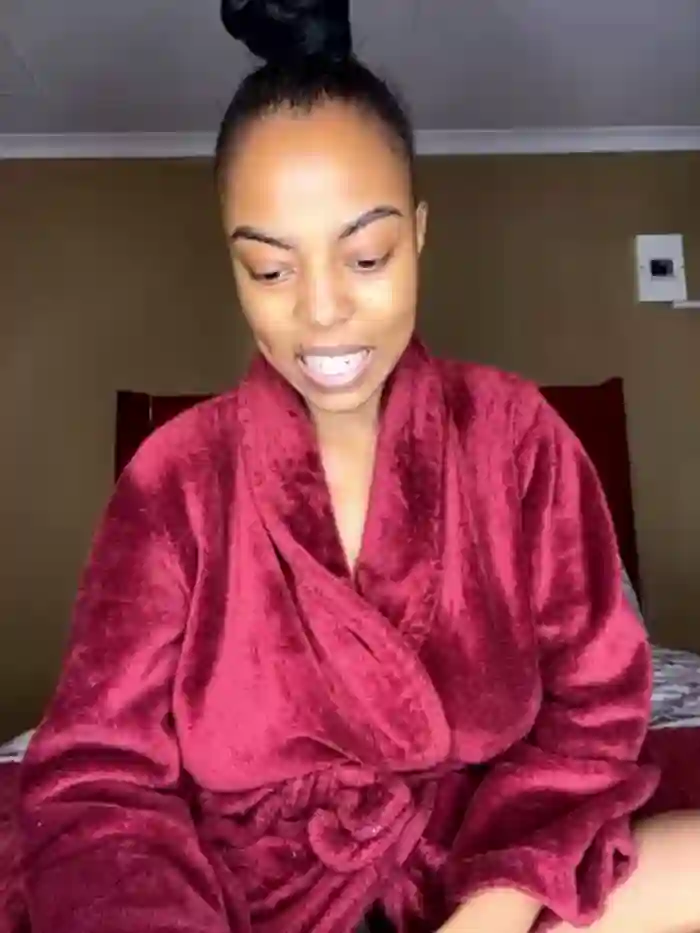 2024/09/21/stripchat-tamia_98-14-07-06