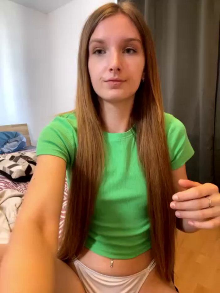 AnnyBelle_