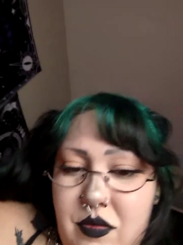 Cutegothcrybabyx