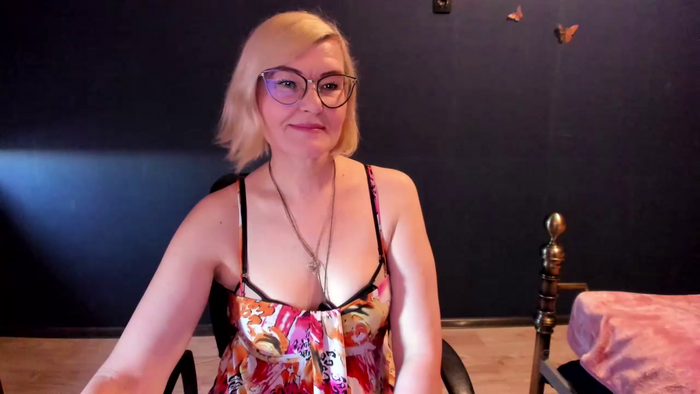 sabrinamacmarren
