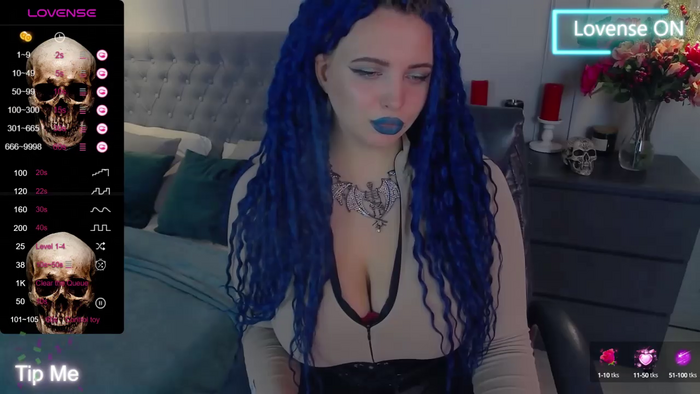 Miss_Maya_Mils