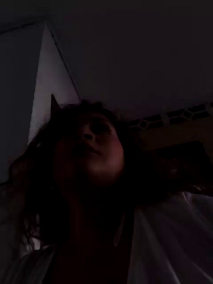 Sara_smiiith211