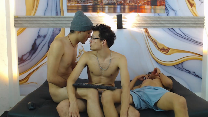 Interracial_Guys