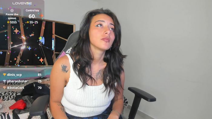 Hanniee__