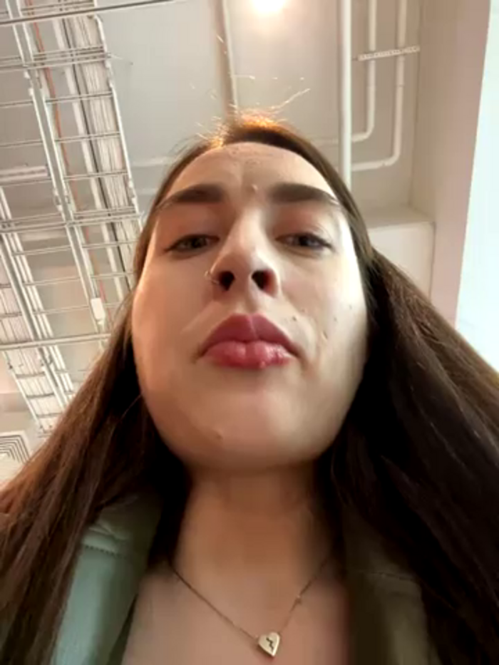 Holly_Play