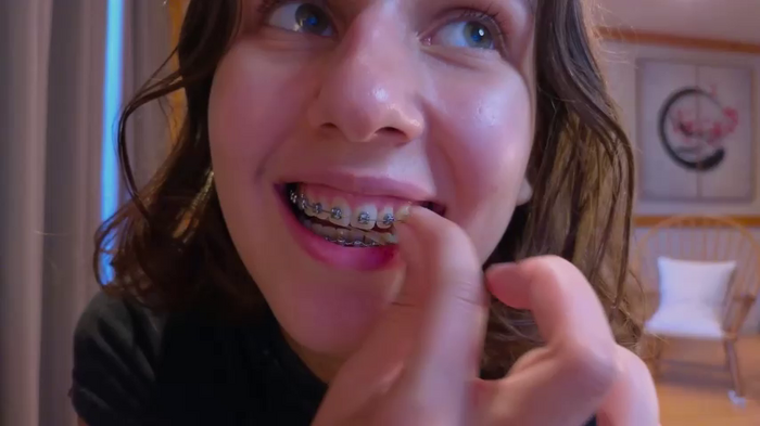 VanessaBayer2