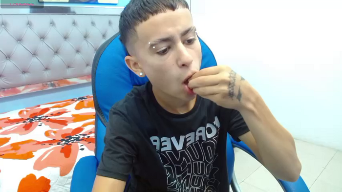 Xavii18