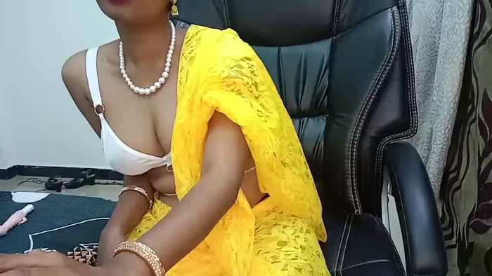 Anjali_cute-Pondati