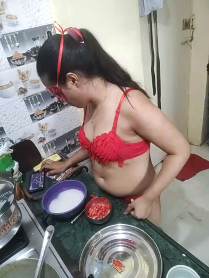 SexyIndianCouple