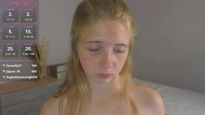 Cute_Adelin