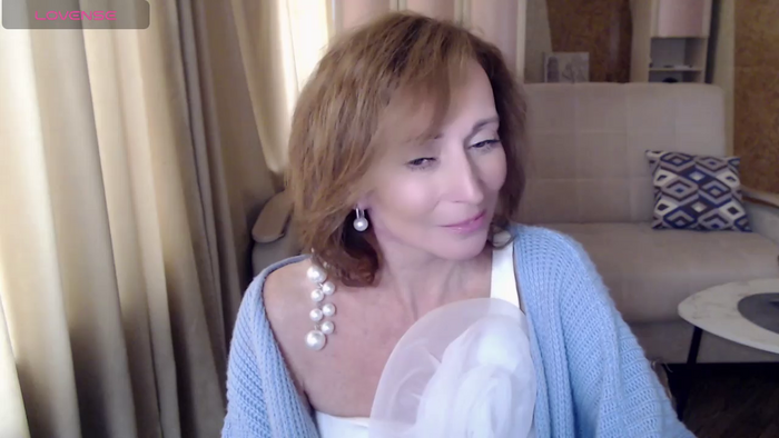 HornyMilf_777