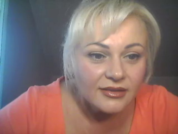 ValeriHoney38