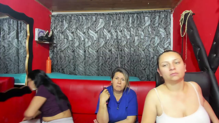 lesbiancuple