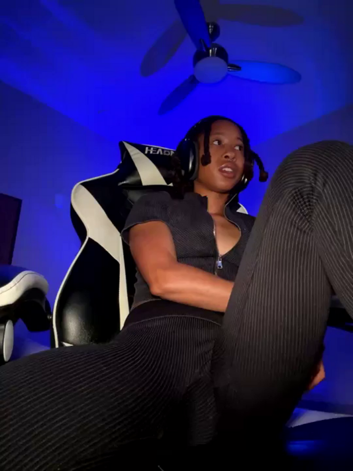 thebrattygoddess