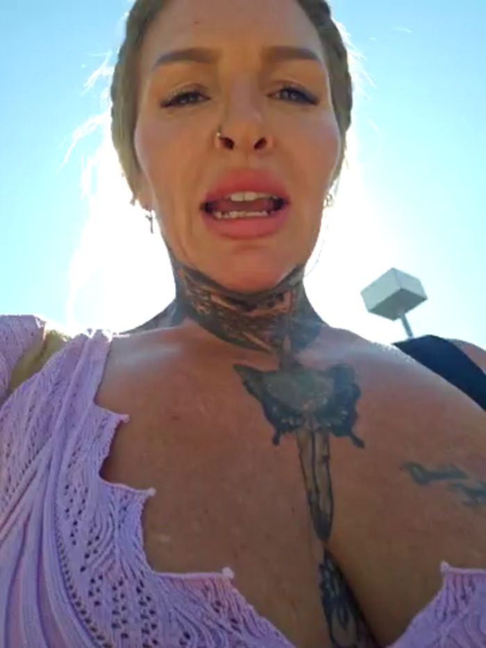 YourMommyBlair