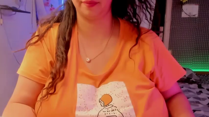 Gulabi_Queen