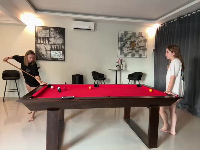 Nura_n_Sarah