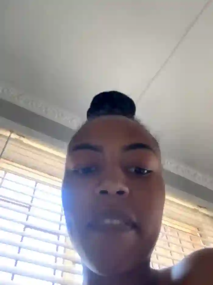 2024/09/27/stripchat-tamia_98-07-27-46