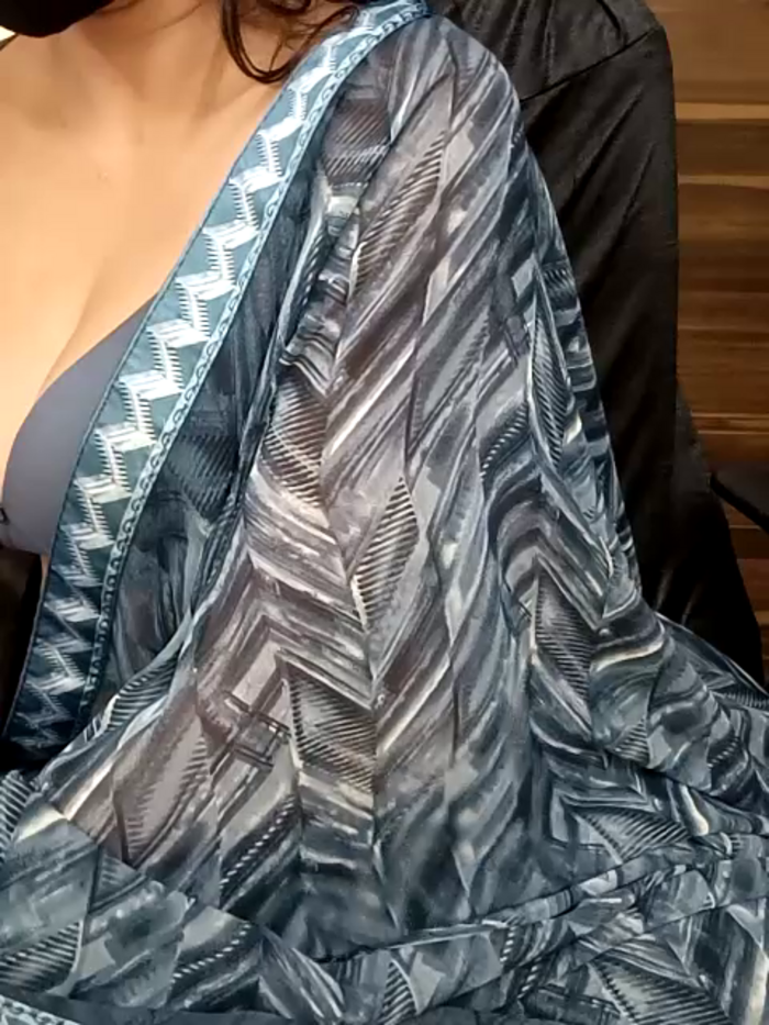 kaamuk_shweta