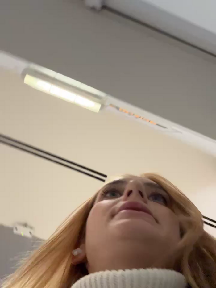 -AngelAri-