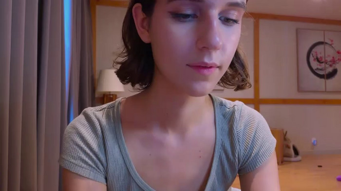 VanessaBayer2