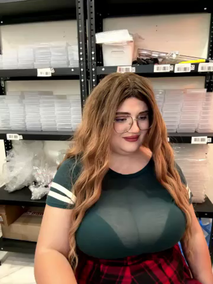VladaWhite