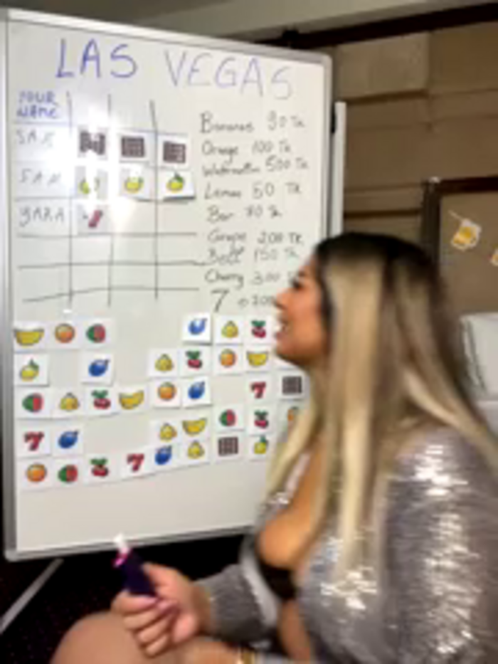 YaraMoon_